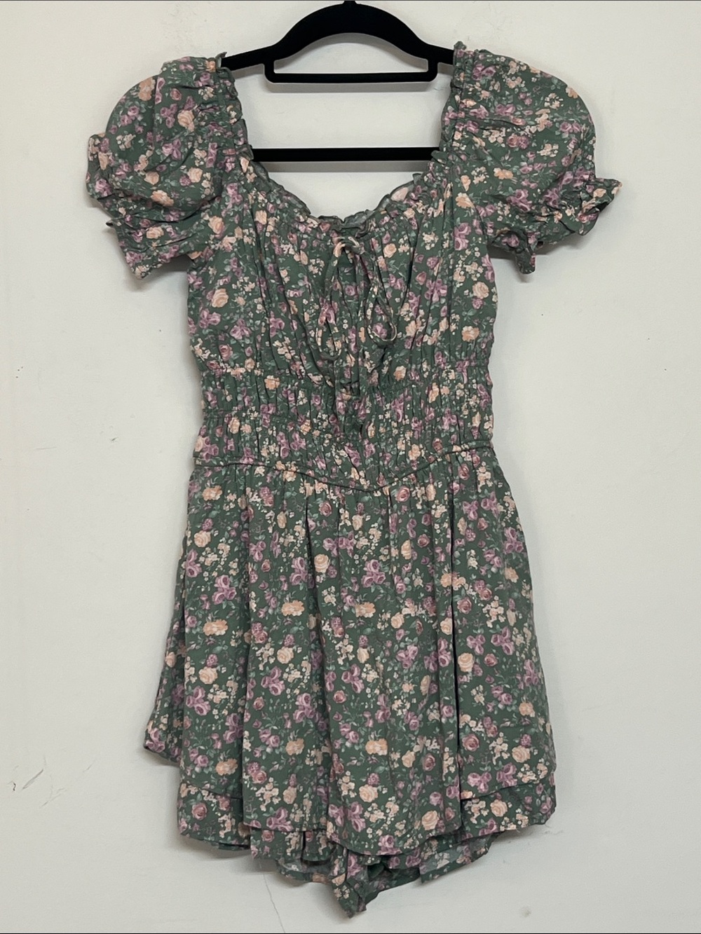 🌞 Trixxi Babydoll Light Green & Pink Floral Ruffle Romper women size M